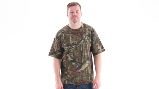 Ranger Men's Cotton/Polyester Camo T-Shirt Mossy Oak Break-Up Infinity 360 View - image 1 from the video